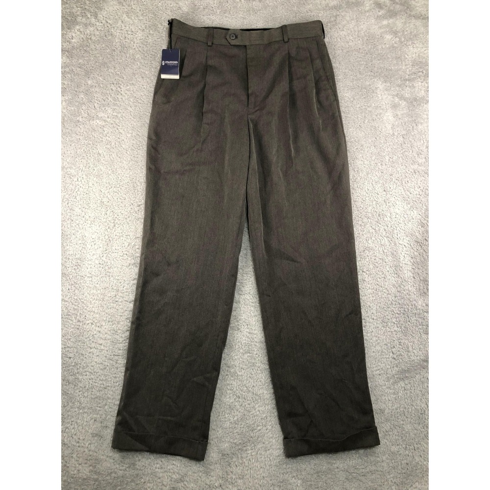Stafford Pants Men's 33x32 (Tag 34x32) Gray NWT Classic Fit Pleated Cuffed
